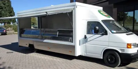 AUTONEGOZIO CARNI E SALUMI Automarket