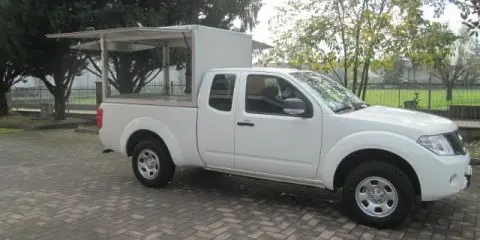 MINIBOX NISSAN NAVARA STREET FOOD_052016 Automarket